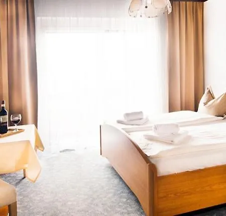 Garni Fruehstueckspension Neff 3* Velden am Woerthersee