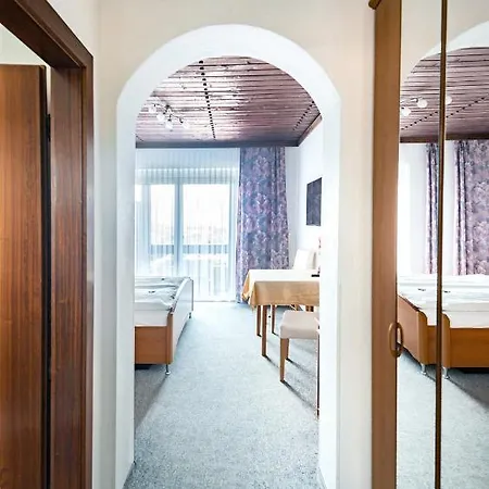 Garni Fruehstueckspension Neff 3* Velden am Woerthersee