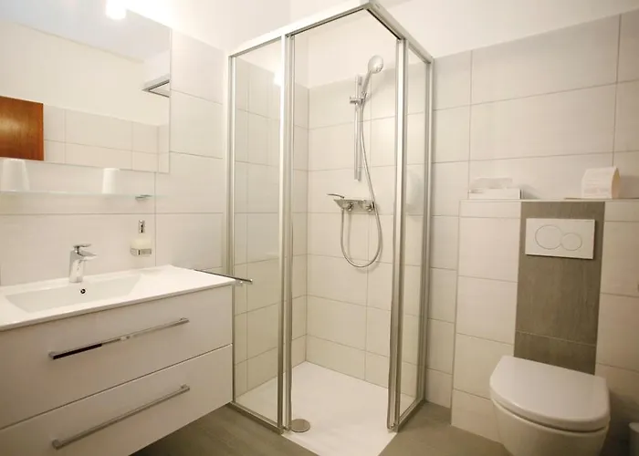 بيت ضيافة Garni Fruehstueckspension Neff 3*